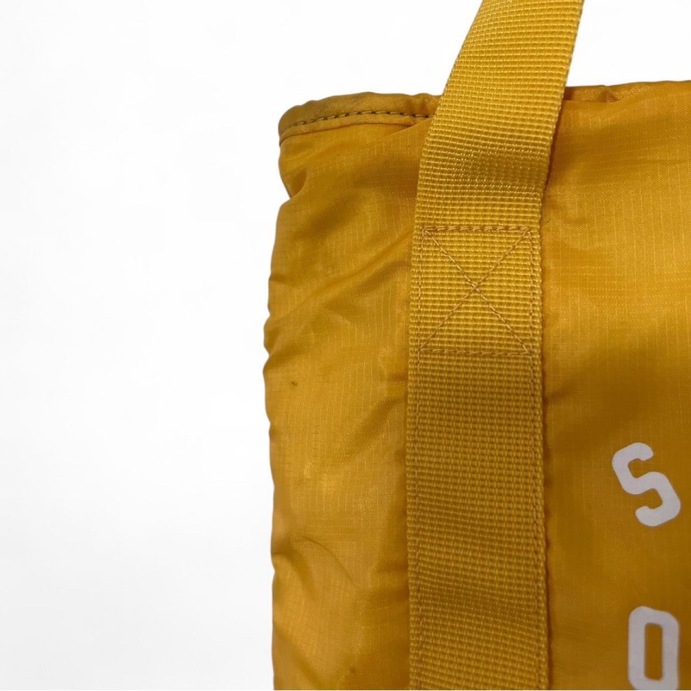 PINK Victorias Secret Yellow White Sunshine On My Mind Insulated Cooler Tote Bag - Picture 9 of 14